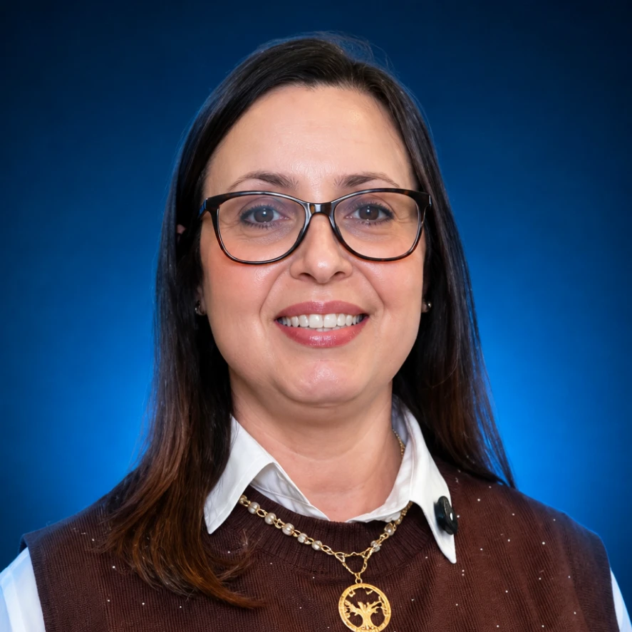 Prof. Dra. Débora Maria Moreno Luzia