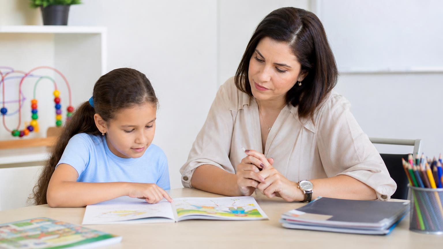 ALFABETIZAÇÃO E LETRAMENTO E A PSICOPEDAGOGIA INSTITUCIONAL E CLÍNICA