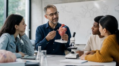 ENSINO DE BIOLOGIA E CIÊNCIAS
